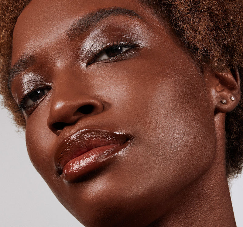 Lightform Extended Hydration Foundation - Image 146 out of 250