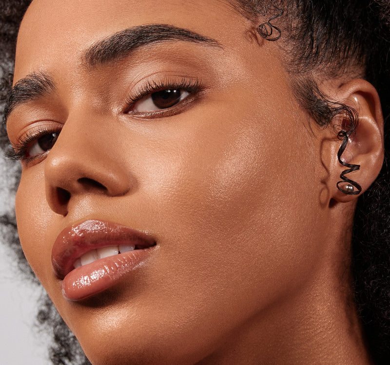 Lightform Extended Hydration Foundation - Image 80 out of 250