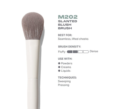 M202 Slanted Blush Brush