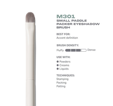 M301 Small Paddle Packer Eyeshadow Brush