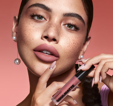 Emily Rose Wears Morphe Soulmatte Velvet Mousse For That Perfect Pout {Dearest}