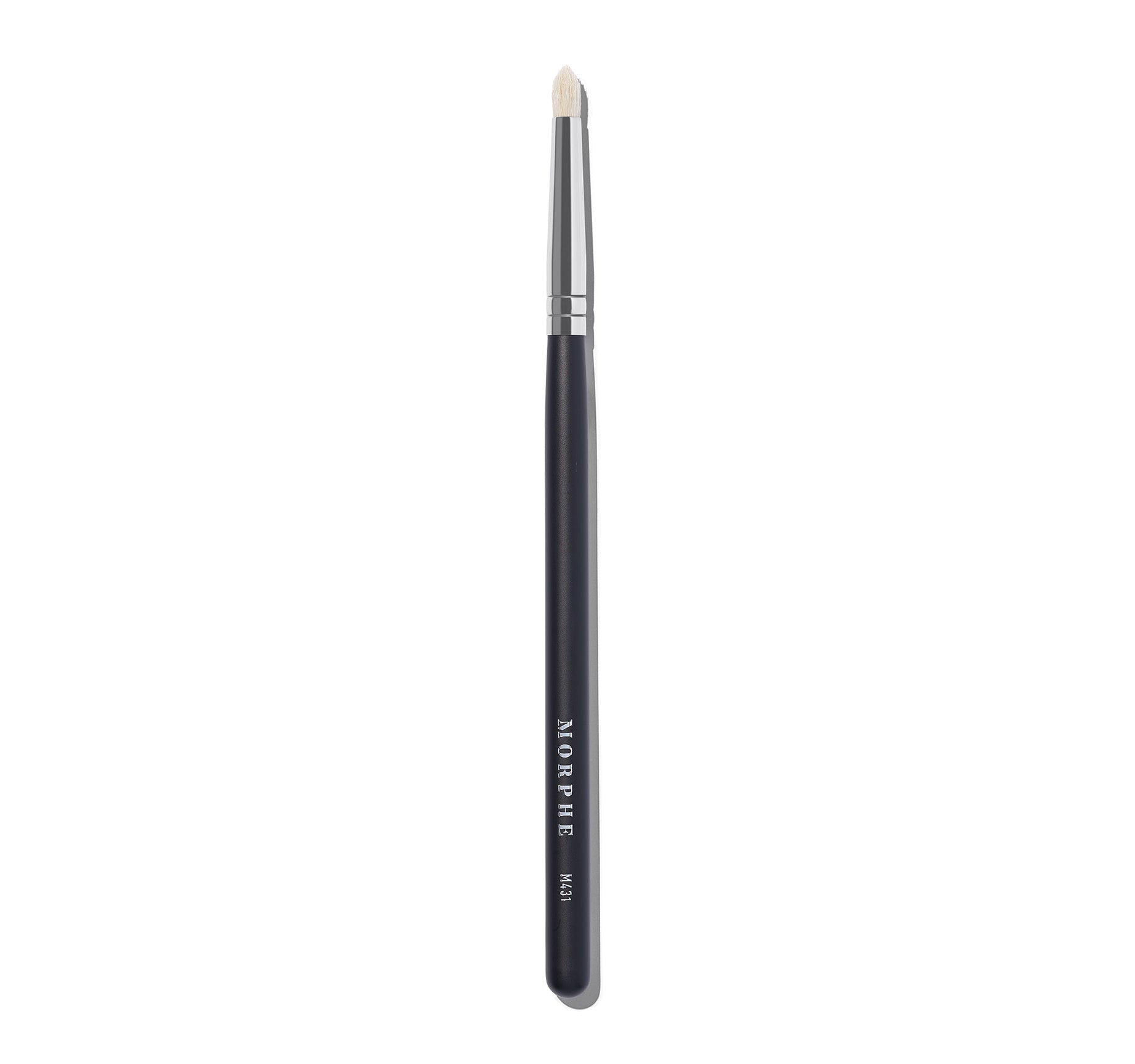 M431 Precision Pencil Crease Eyeshadow Brush - Image 1